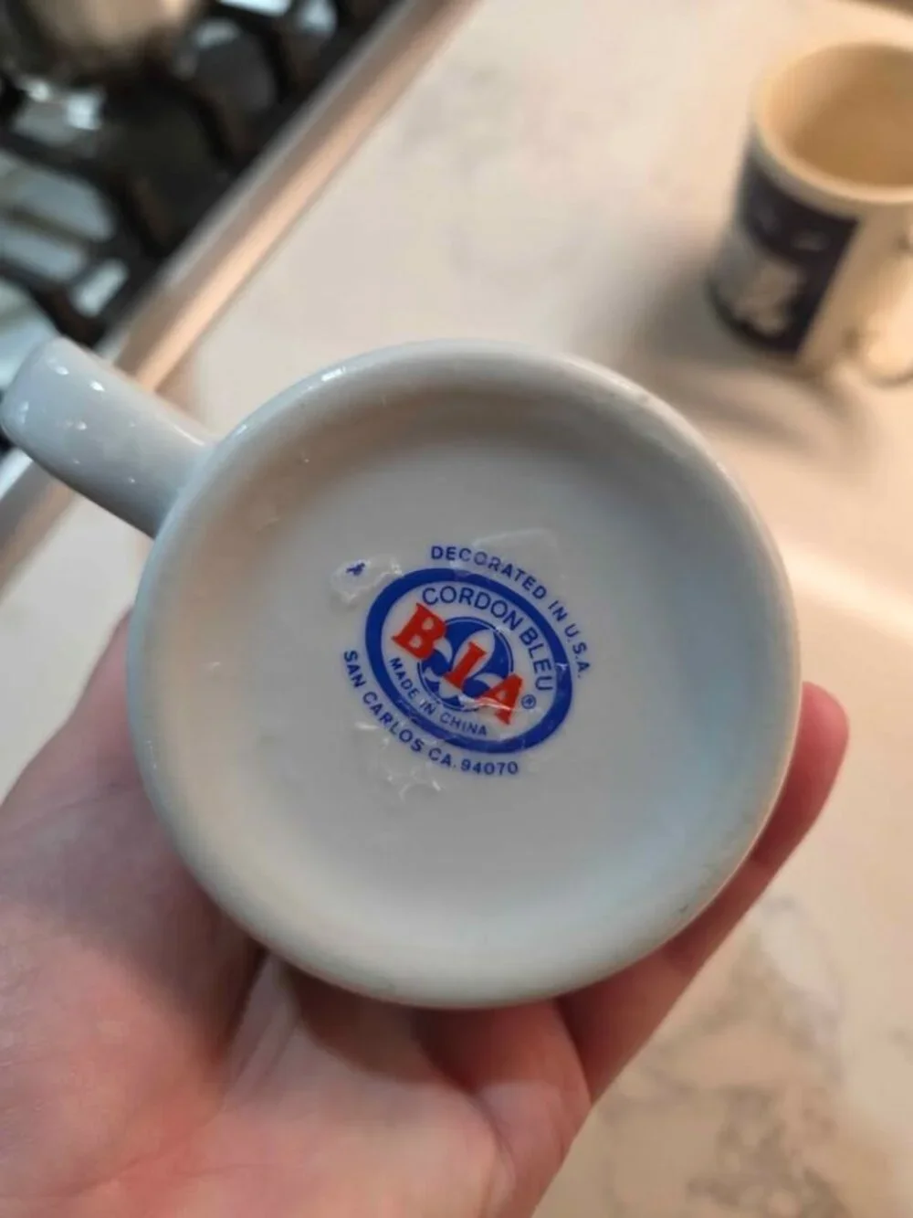 2 vintage coffee mugs